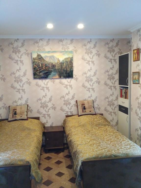 Dadu'S Apartment Tbiliszi Kültér fotó